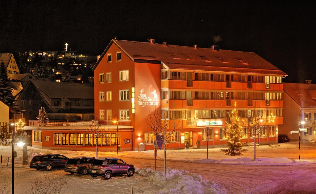 Hotel Jaegerhaus Titisee-Neustadt Exterior photo