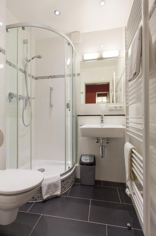 Hotel Jaegerhaus Titisee-Neustadt Room photo